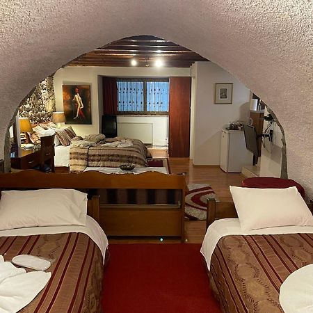 Guesthouse Stemnitsa Ngoại thất bức ảnh